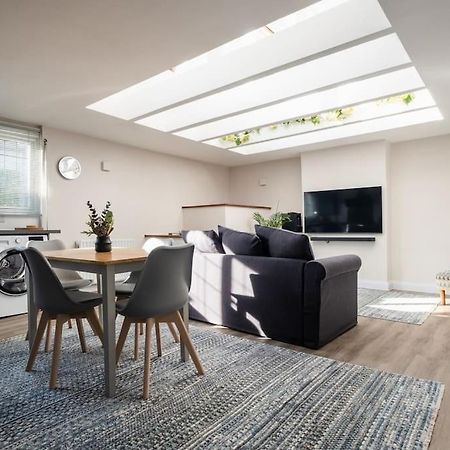 Light And Spacious Loft Apartment In Town Centre Southampton Extérieur photo