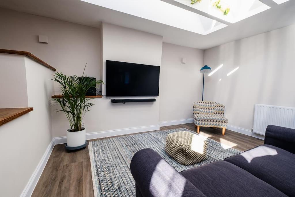 Light And Spacious Loft Apartment In Town Centre Southampton Extérieur photo