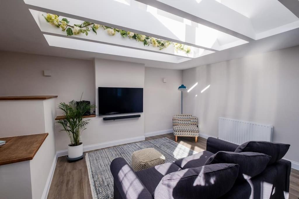 Light And Spacious Loft Apartment In Town Centre Southampton Extérieur photo