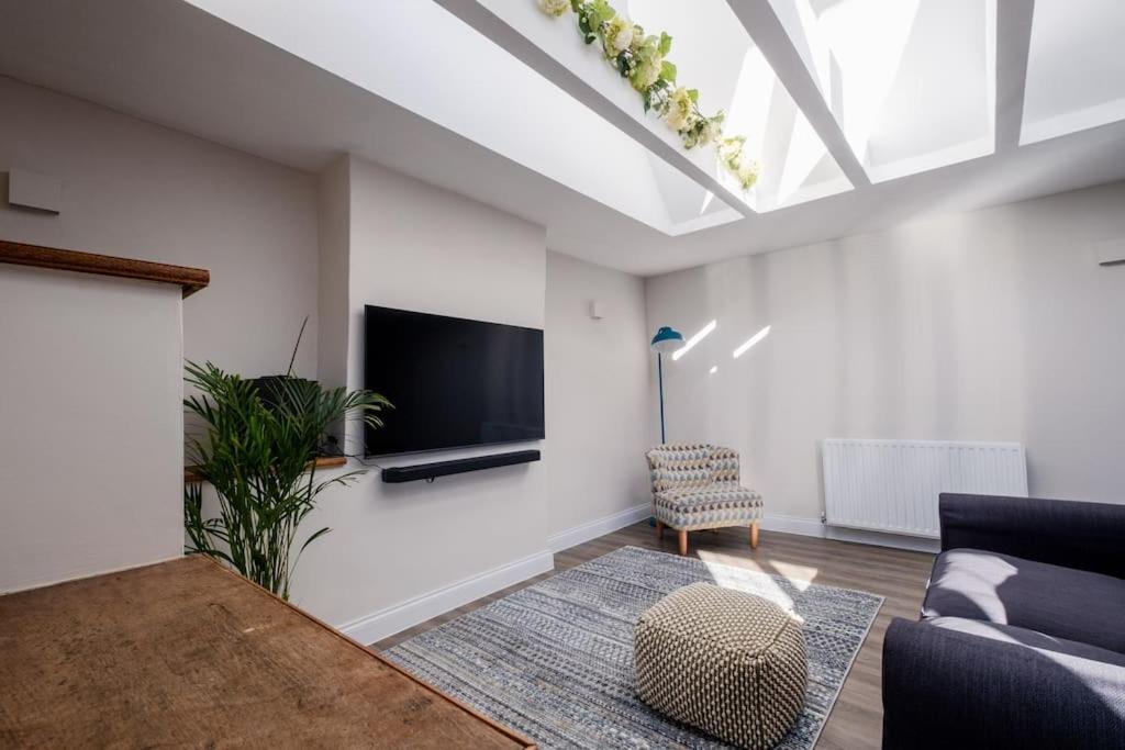 Light And Spacious Loft Apartment In Town Centre Southampton Extérieur photo